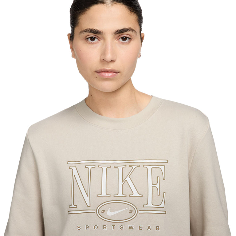 Nike Sportswear Graphic Club Fleece Crew