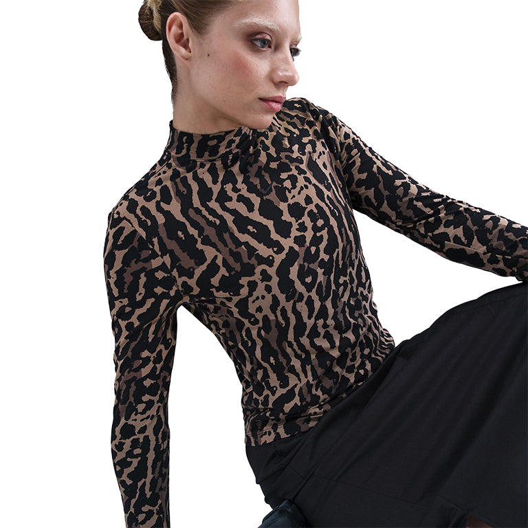 Nike Sportswear Chill Knit Slim Long-Sleeve T-Shirt