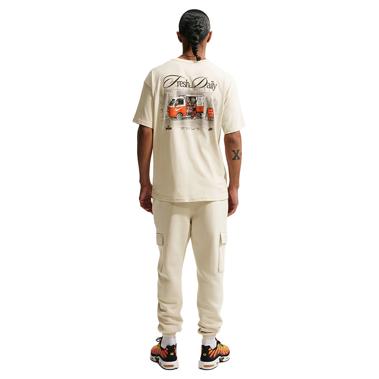 Nike Sportswear Loose Cafe Swoosh Van Print T-Shirt