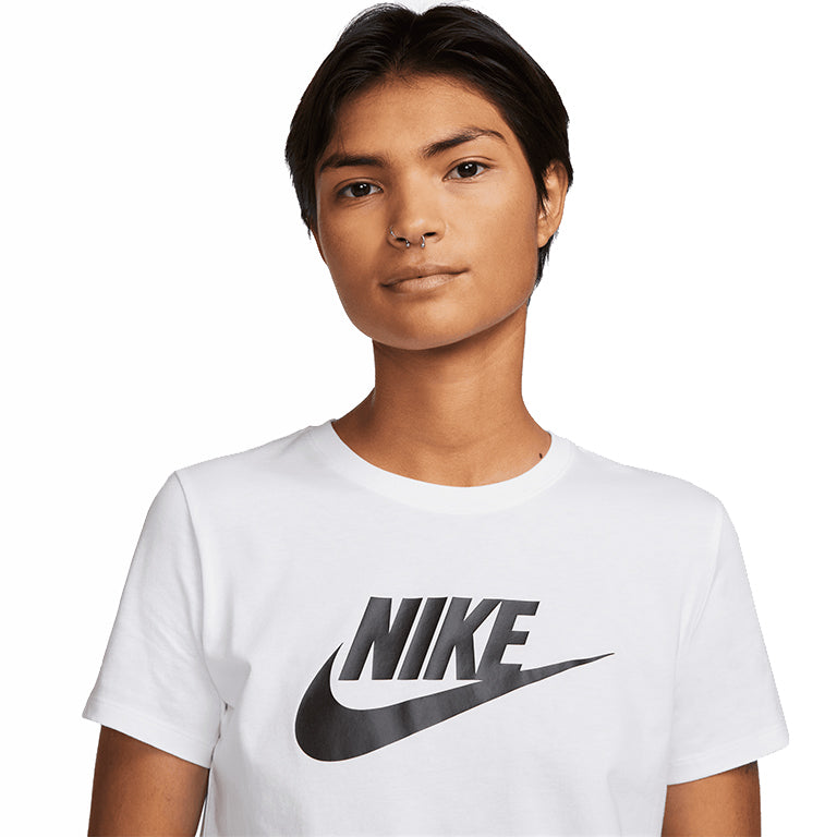 Nike Sporstwear Essential Icon Futura T-Shirt