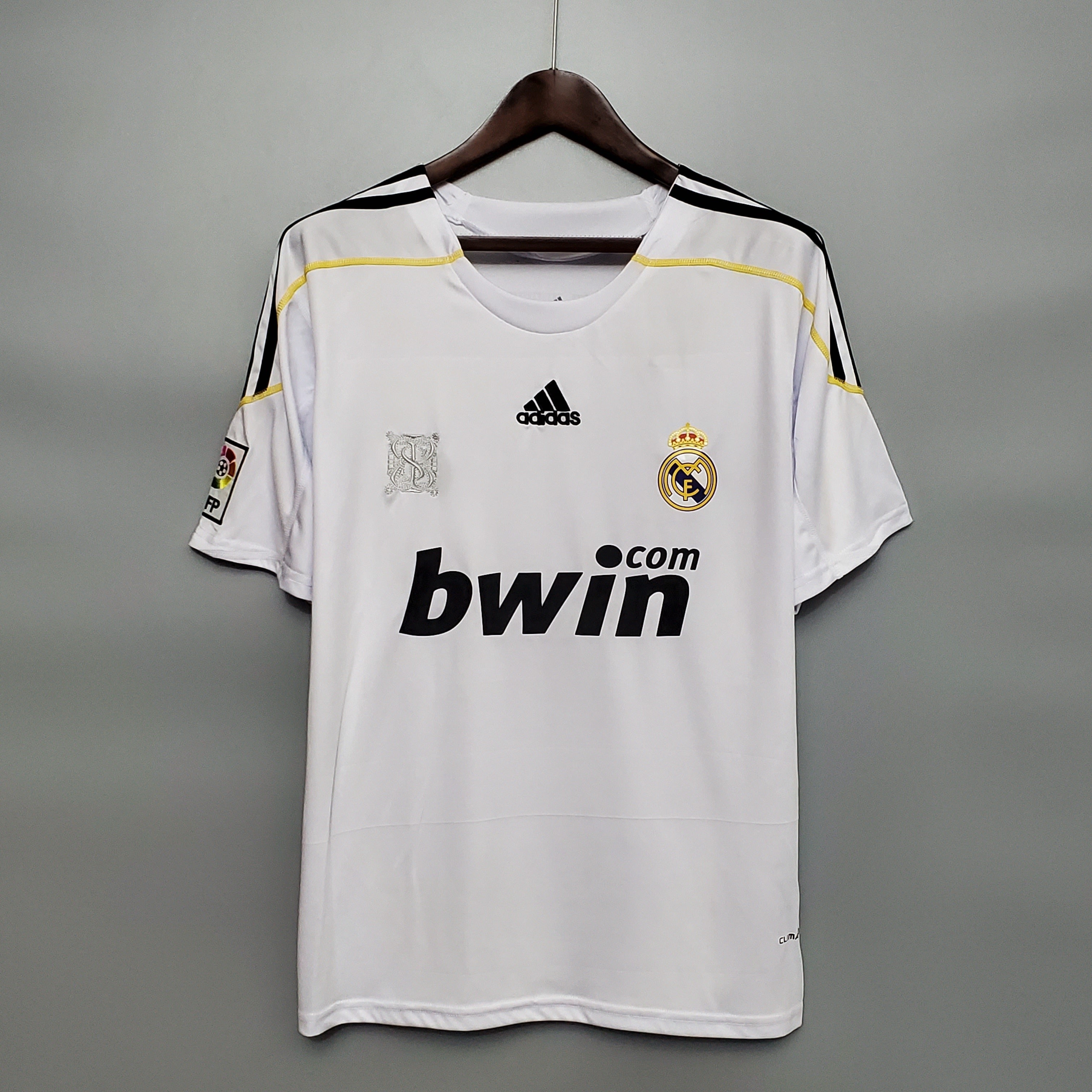 Retro Real Madrid 09/10 home